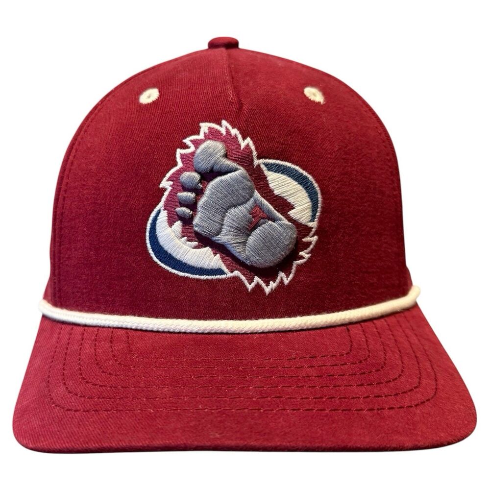 Vintage Colorado Avalanche Zephyr SnapBack Hat M Yeti Bigfoot Foot Logo NHL New